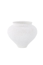 Rellis Vase