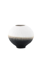 Pane Vase
