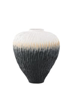 Pane Vase