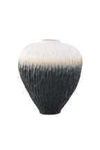 Pane Vase