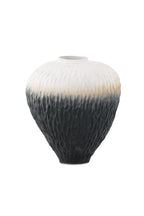 Pane Vase