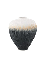 Pane Vase