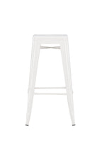 Tempe Barhocker