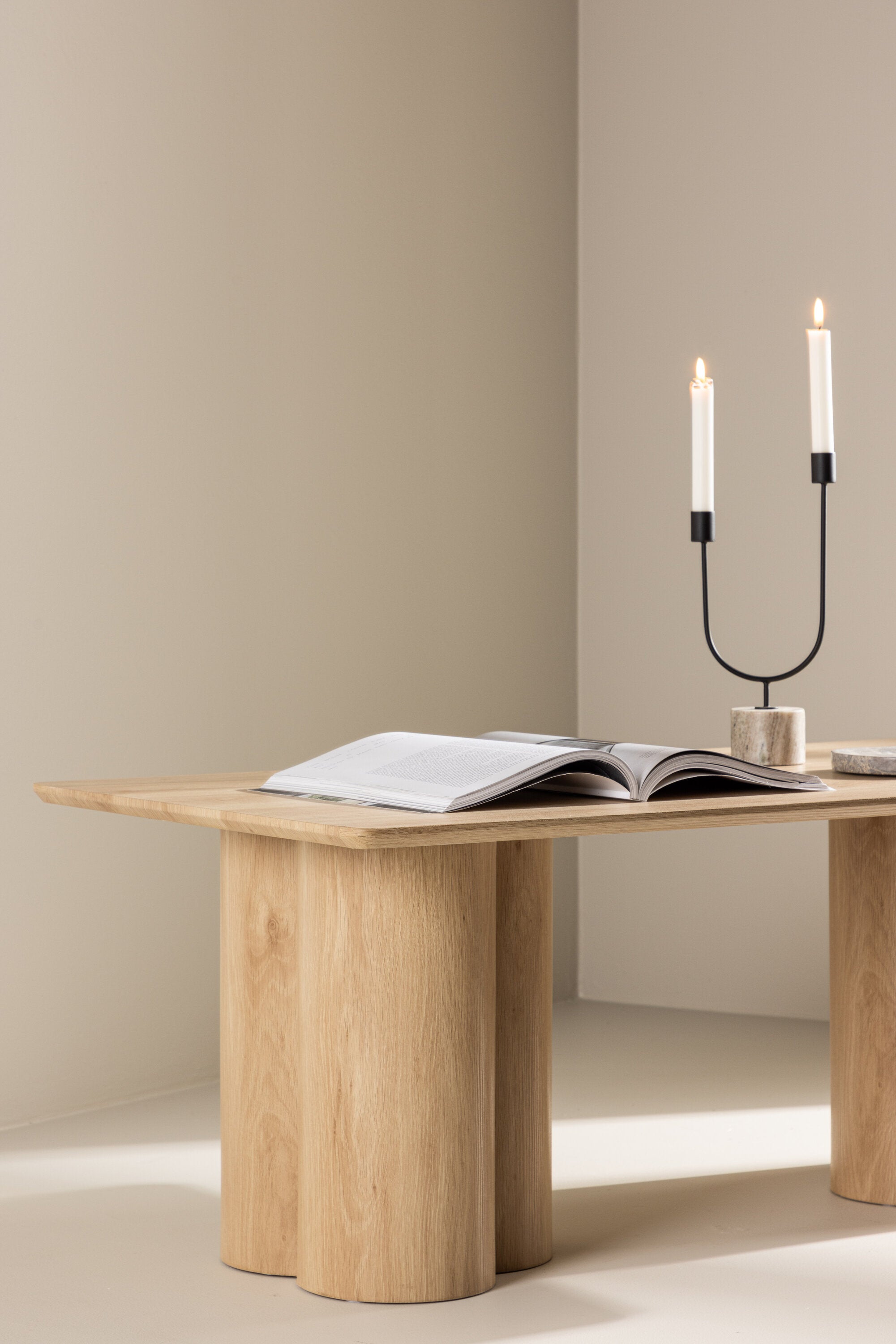 61197-130_3_m Olivia Sofa Table Couchtisch