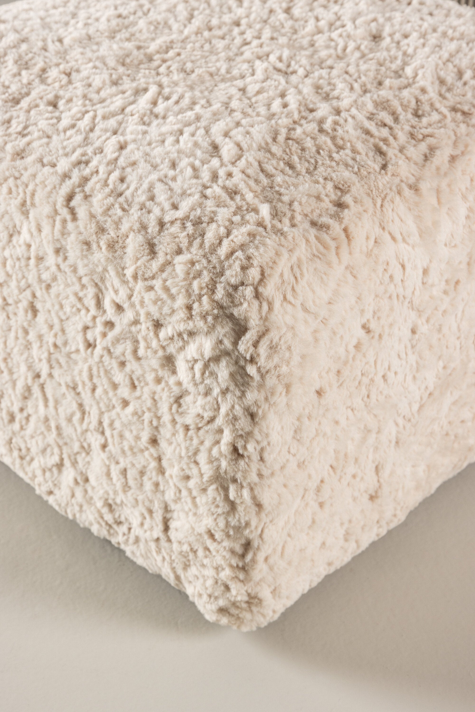 61230-102_3_m Frankie Pouf Sitzpouf