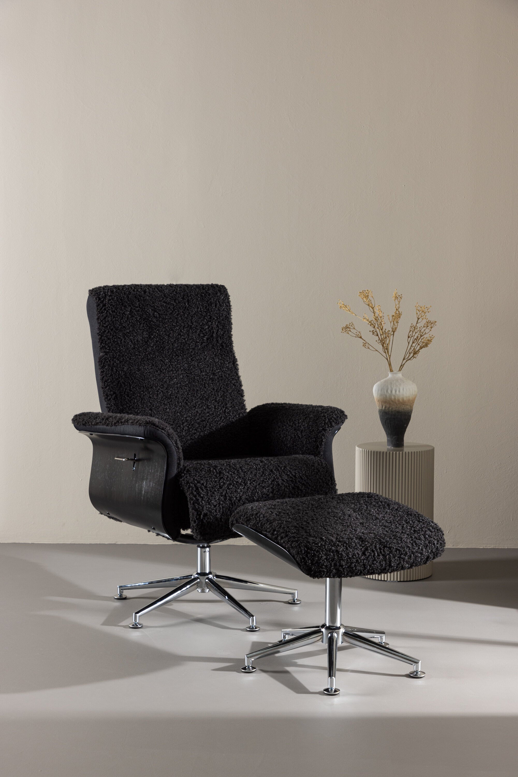 Hagön Lounge Chair