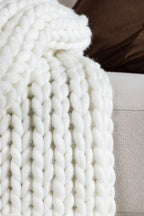 61572-101_3_m Kate Throw Decke