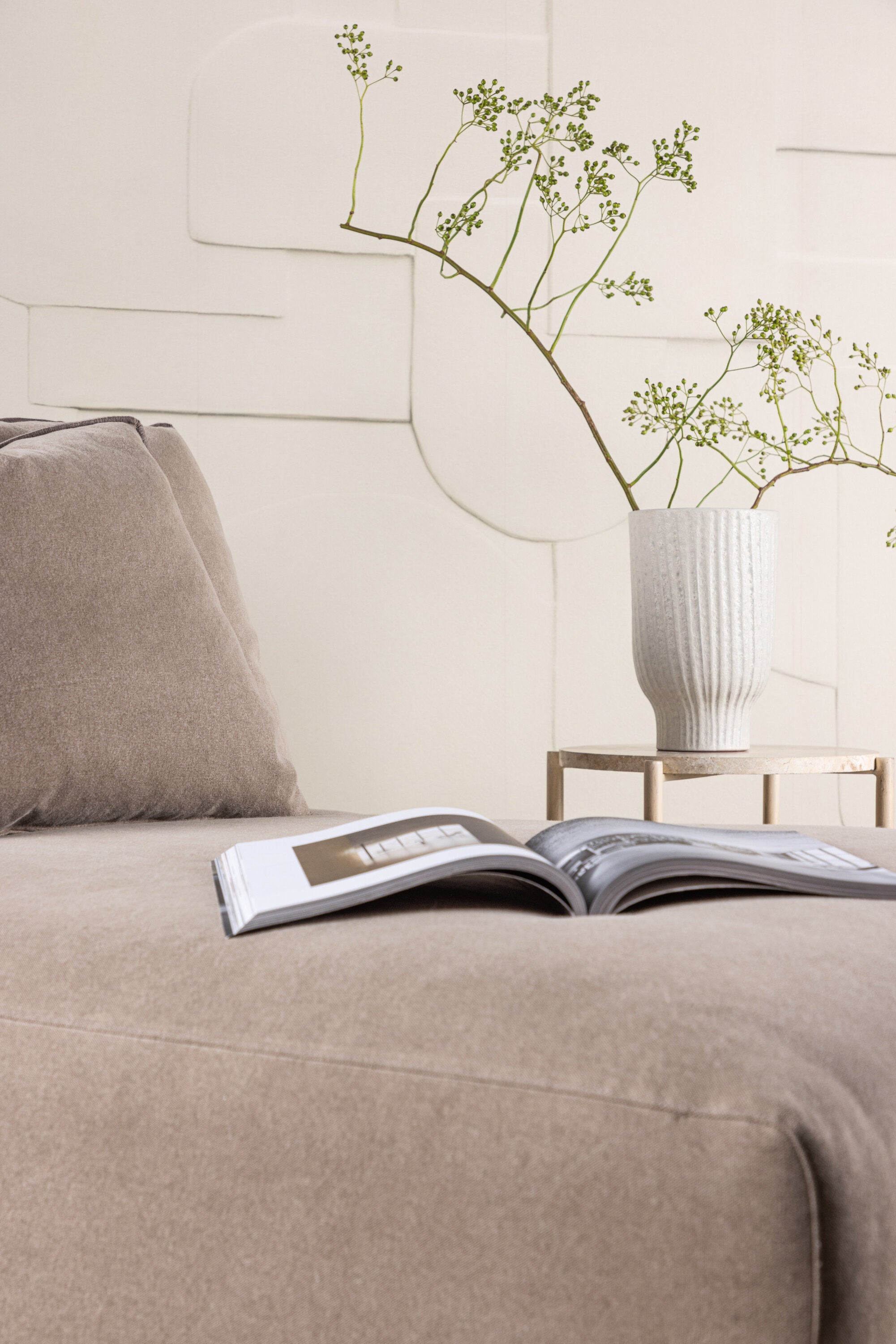 Malö Lounge Chair