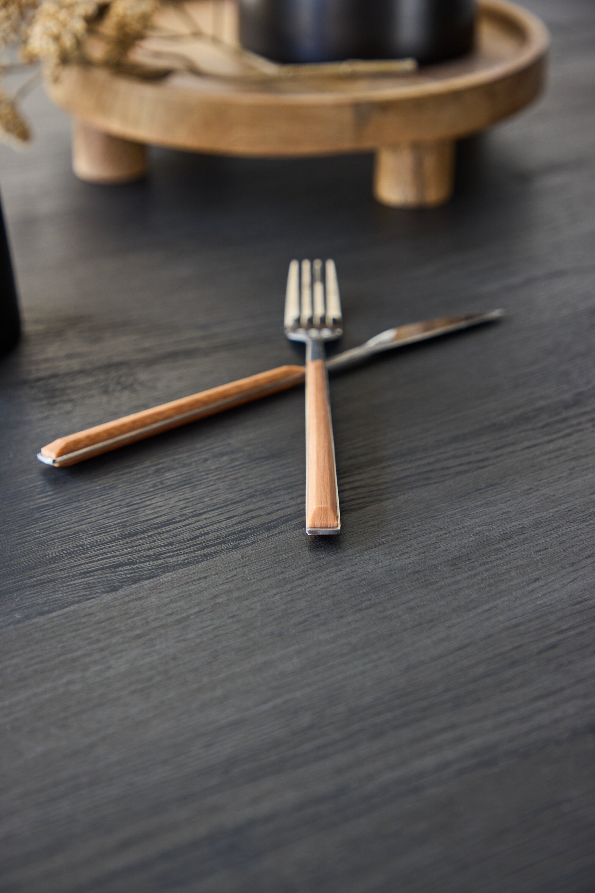 62343-100_9_m Juno Round Dining Table Runder Esstisch