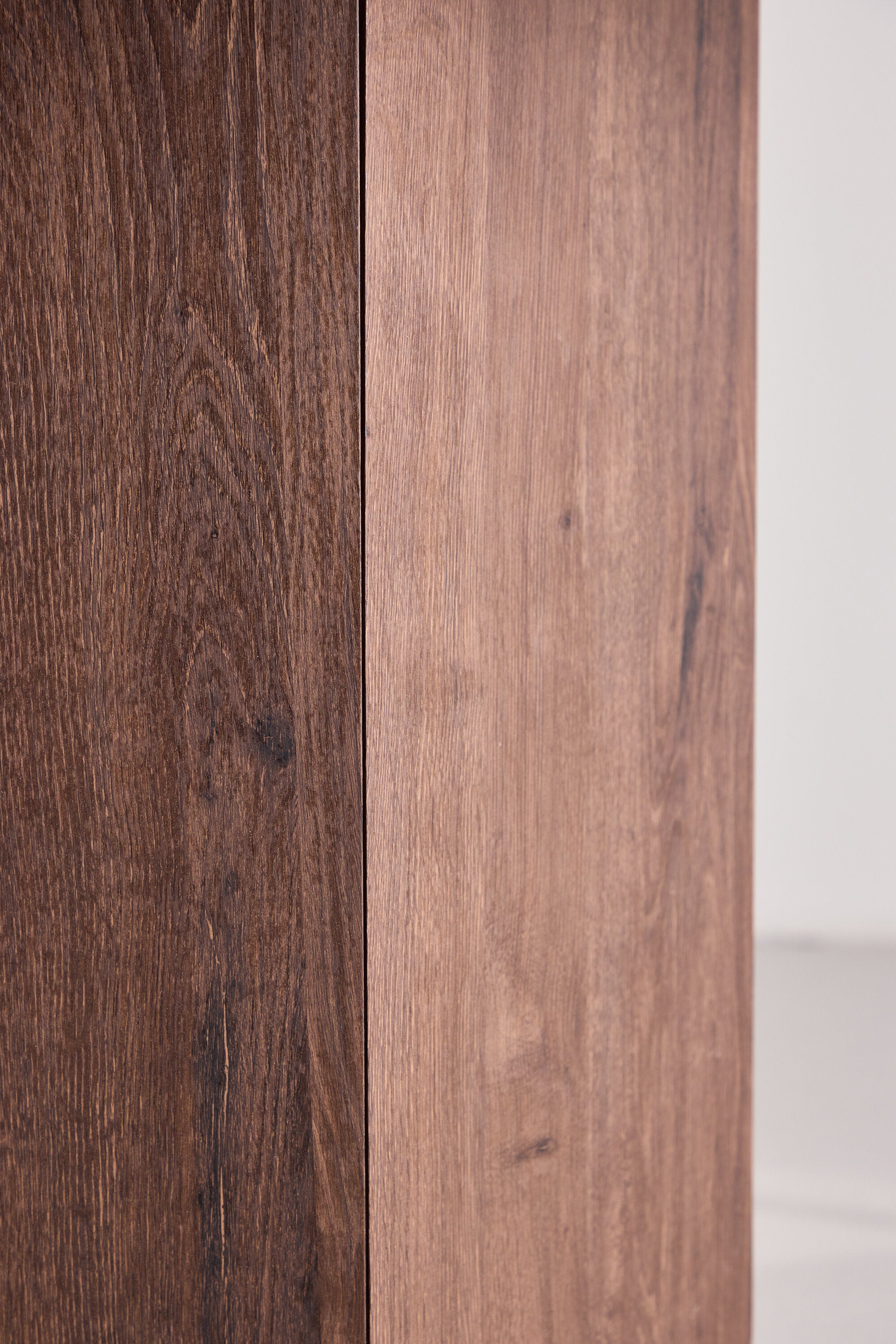 63362-444_9_m Tekla Round Dining Table Runder Esstisch