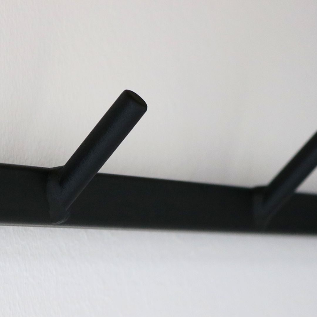 Wandgarderobe mit Ablage aus Eiche und Metall - Kleidergarderobe Flurmit Baumkante