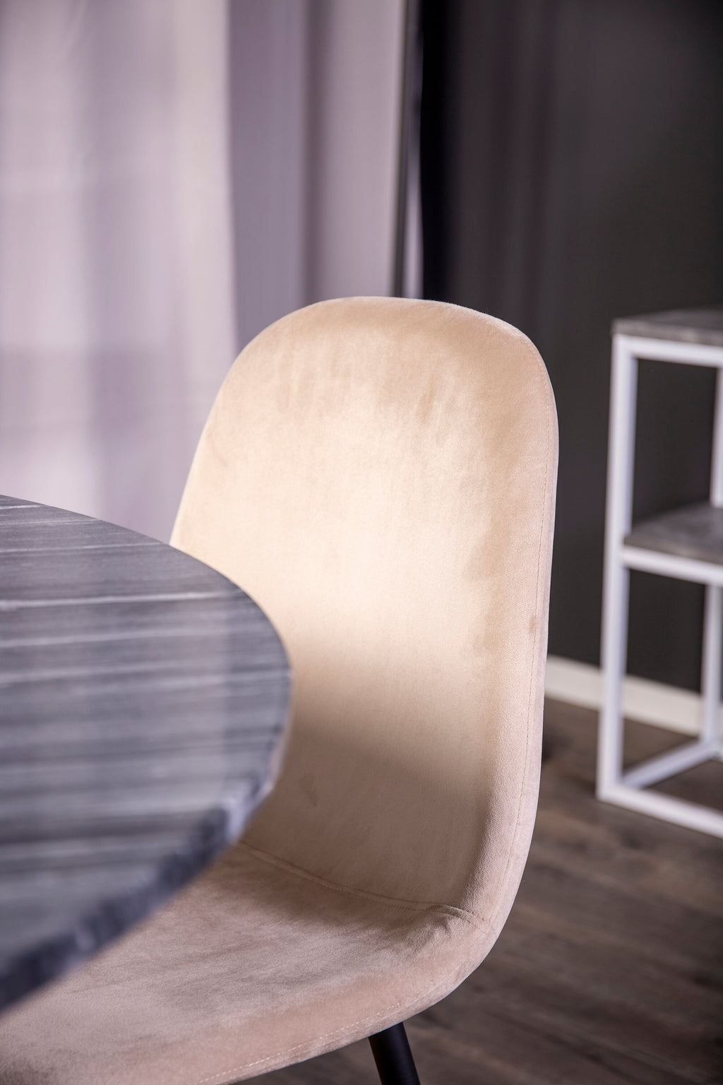 gr19133__2 Estelle Round Dining Set Rundes Essgruppen Set