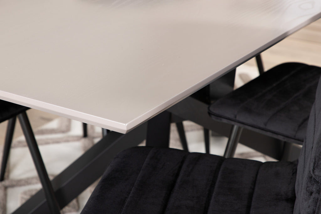 gr22267__13_caseconflict Piazza Rechteckige Essgruppe Rechteckiges Essgruppen Set