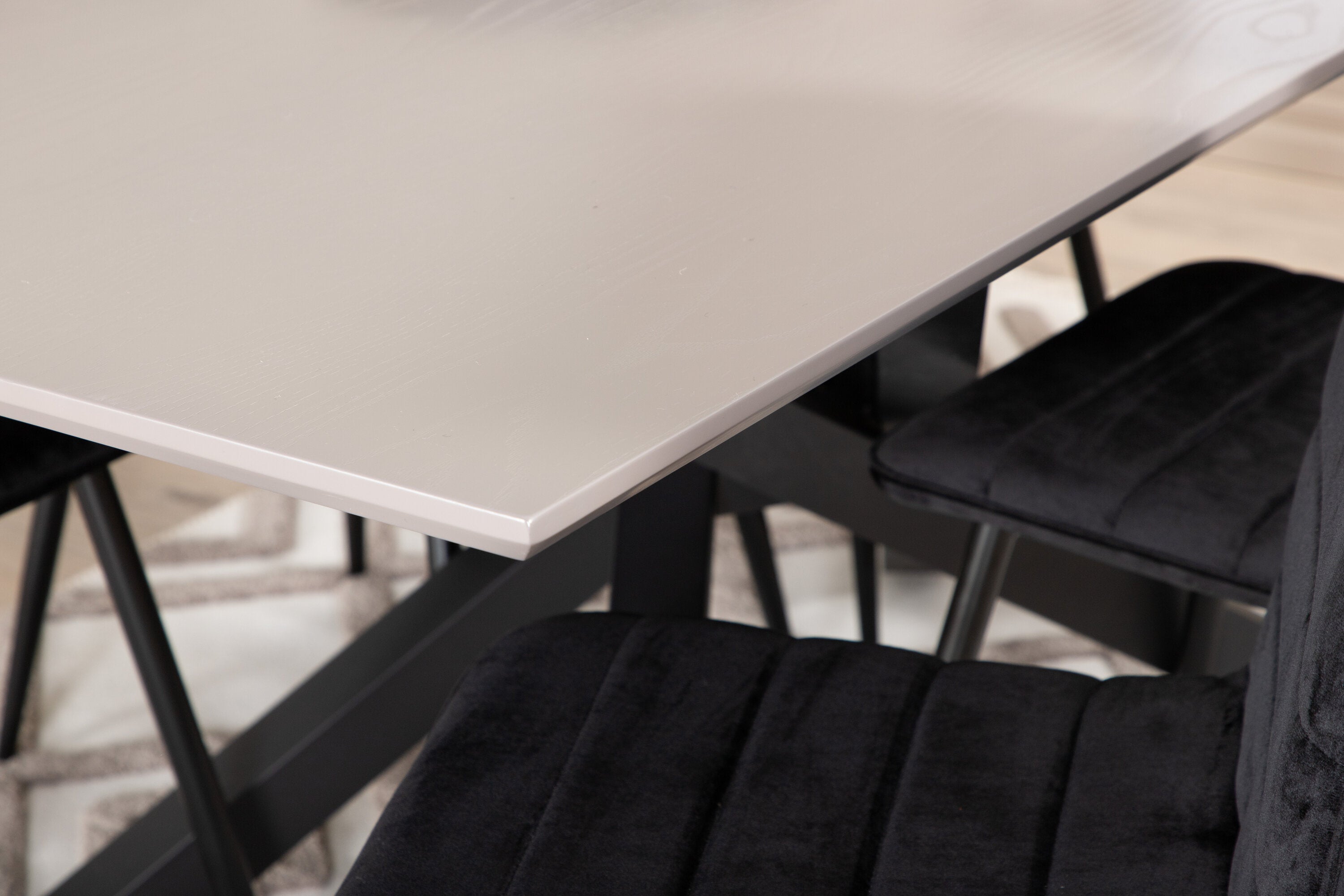 gr22267__13_caseconflict Piazza Rechteckige Essgruppe Rechteckiges Essgruppen Set