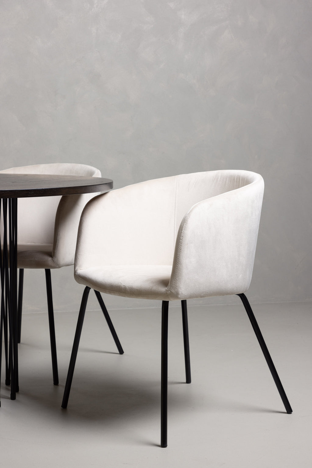 gr22838_7_m Esstisch Set Stone Mit Den Stühlen Berit Rundes Essgruppen Set