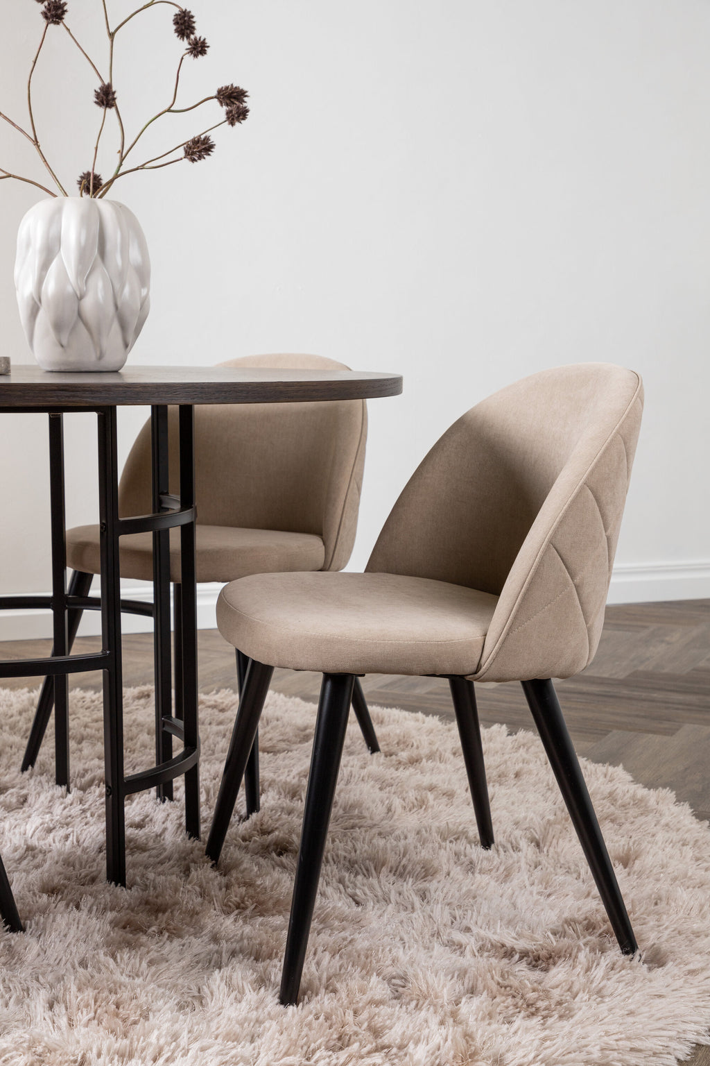 gr22845_3_m Copenhagen Round Dining Set Rundes Essgruppen Set