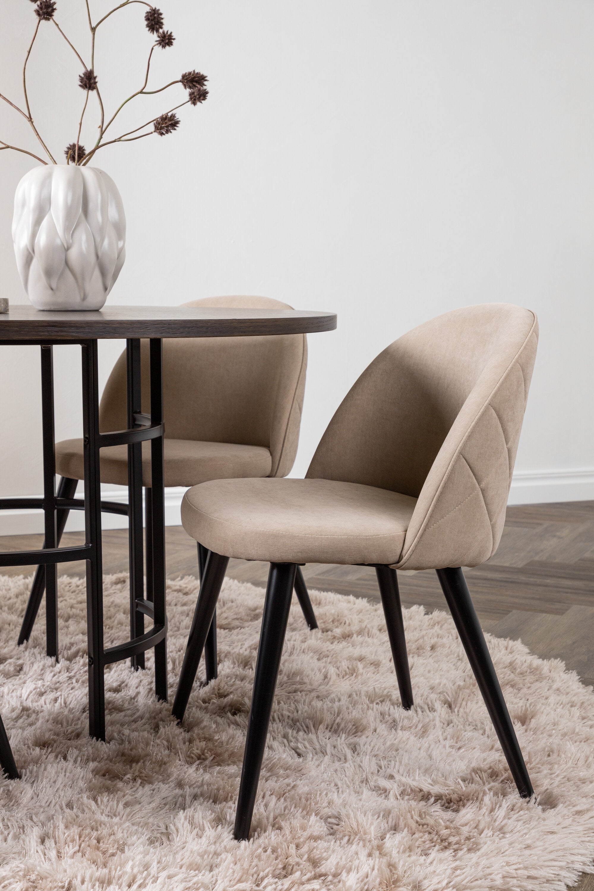 gr22845_3_m Copenhagen Round Dining Set Rundes Essgruppen Set