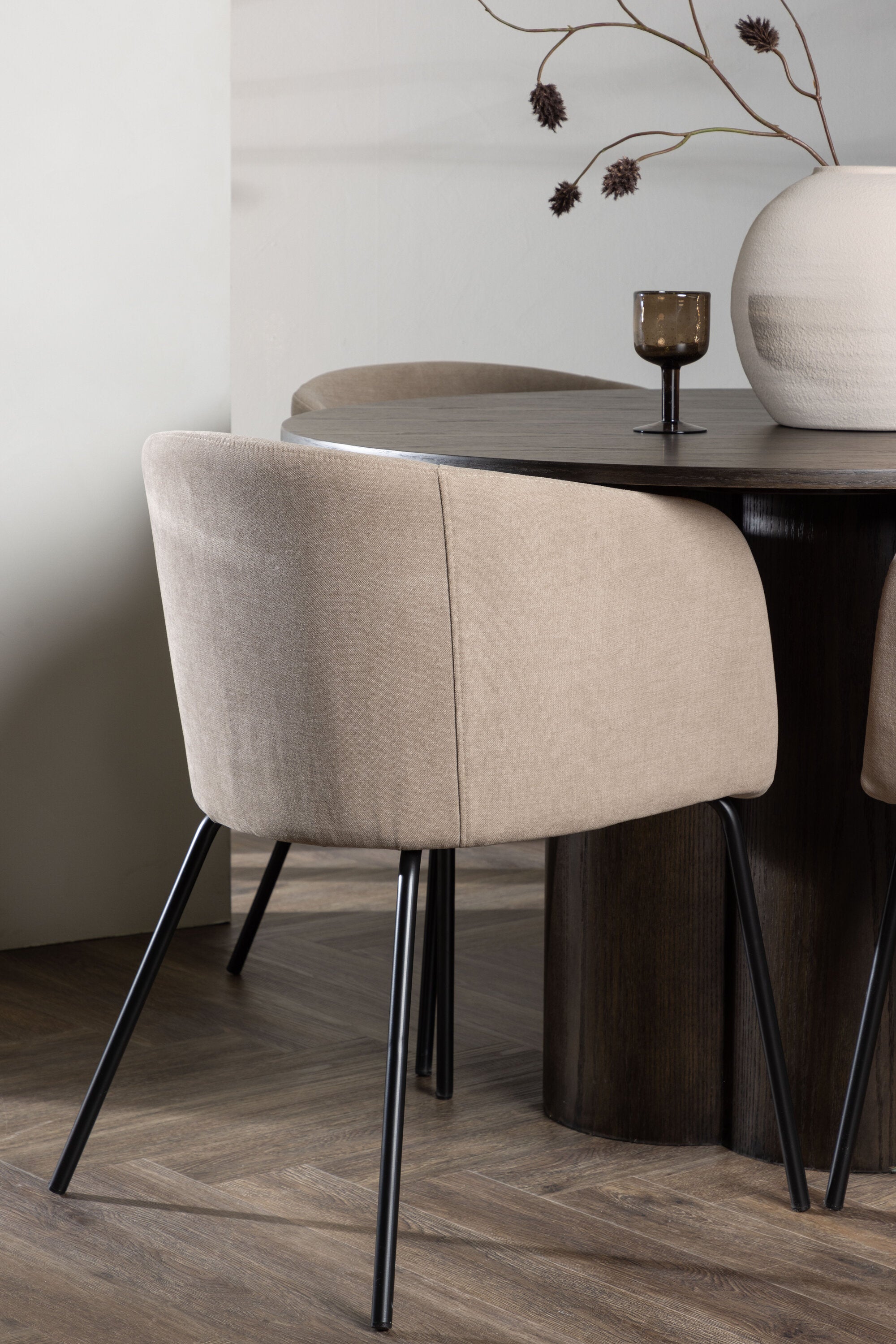 gr22880_3_m Olivia Rund Matgrupp Rundes Essgruppen Set