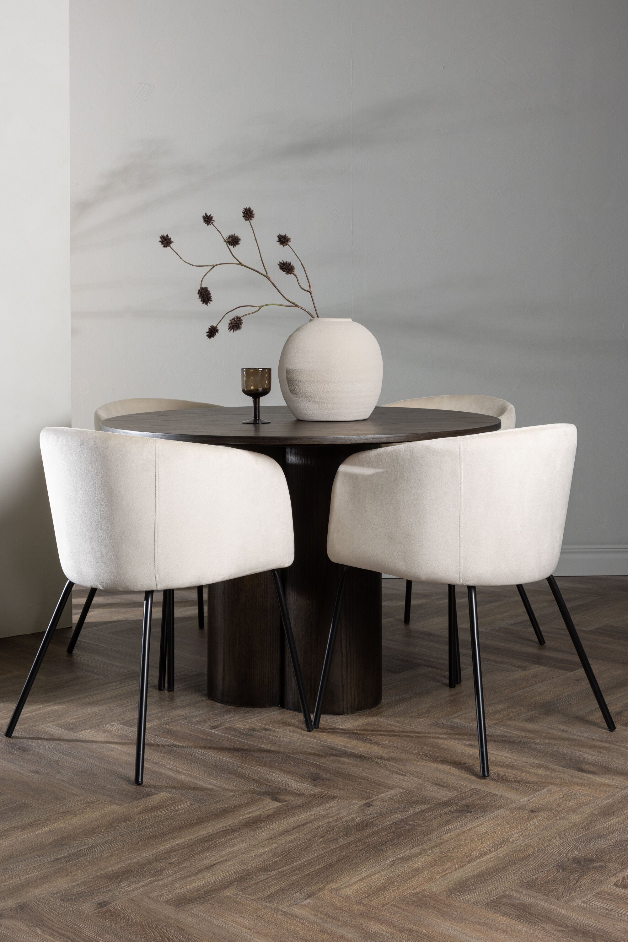 gr22881_1_m Olivia Rund Matgrupp Rundes Essgruppen Set