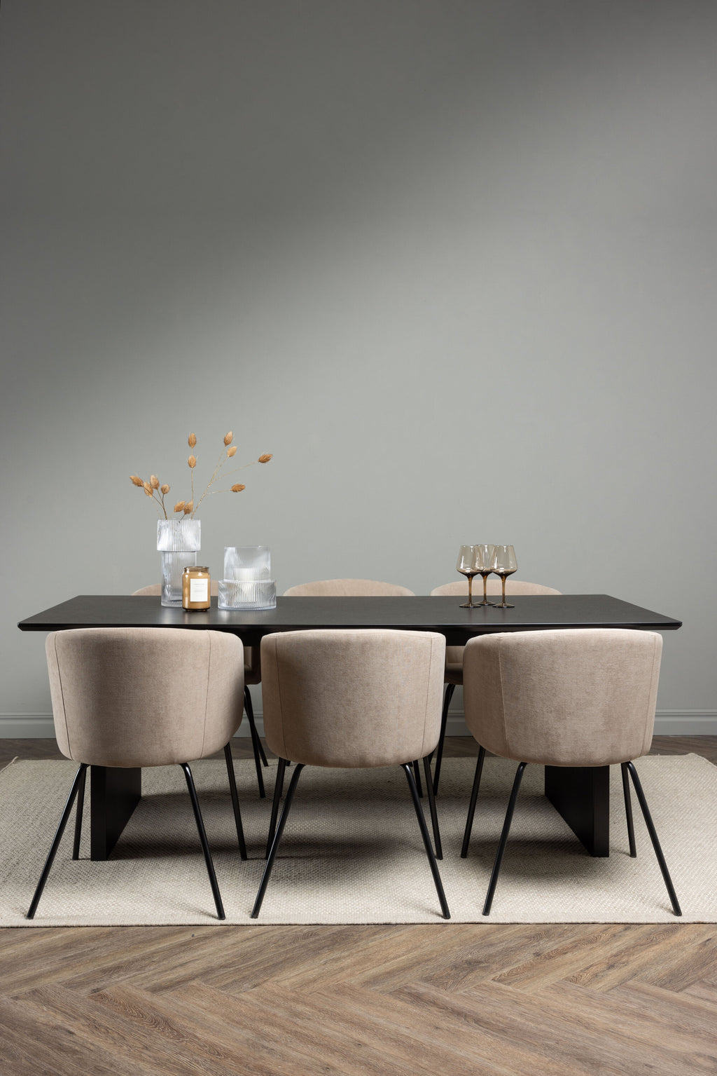 gr22907_1_m Dining Set Vail Mit Den Stühlen Berit Rechteckiges Essgruppen Set