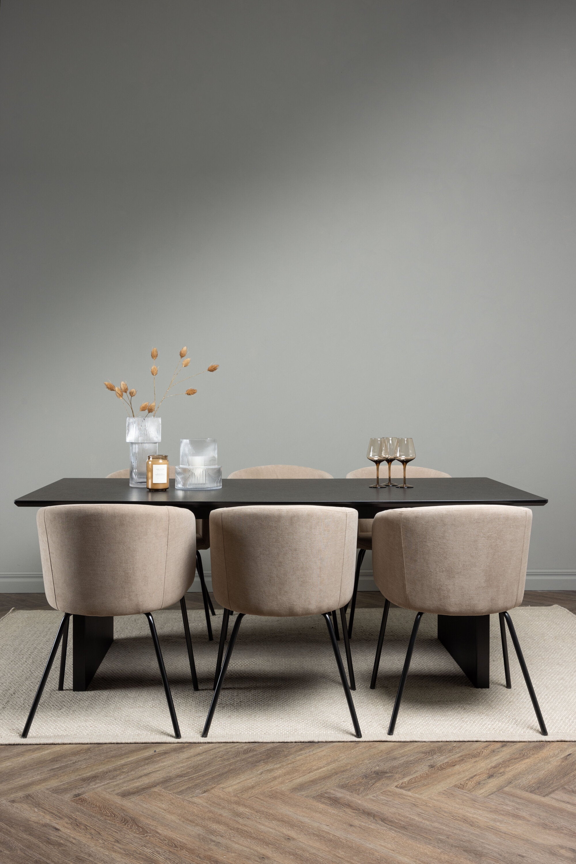 gr22907_1_m Dining Set Vail Mit Den Stühlen Berit Rechteckiges Essgruppen Set