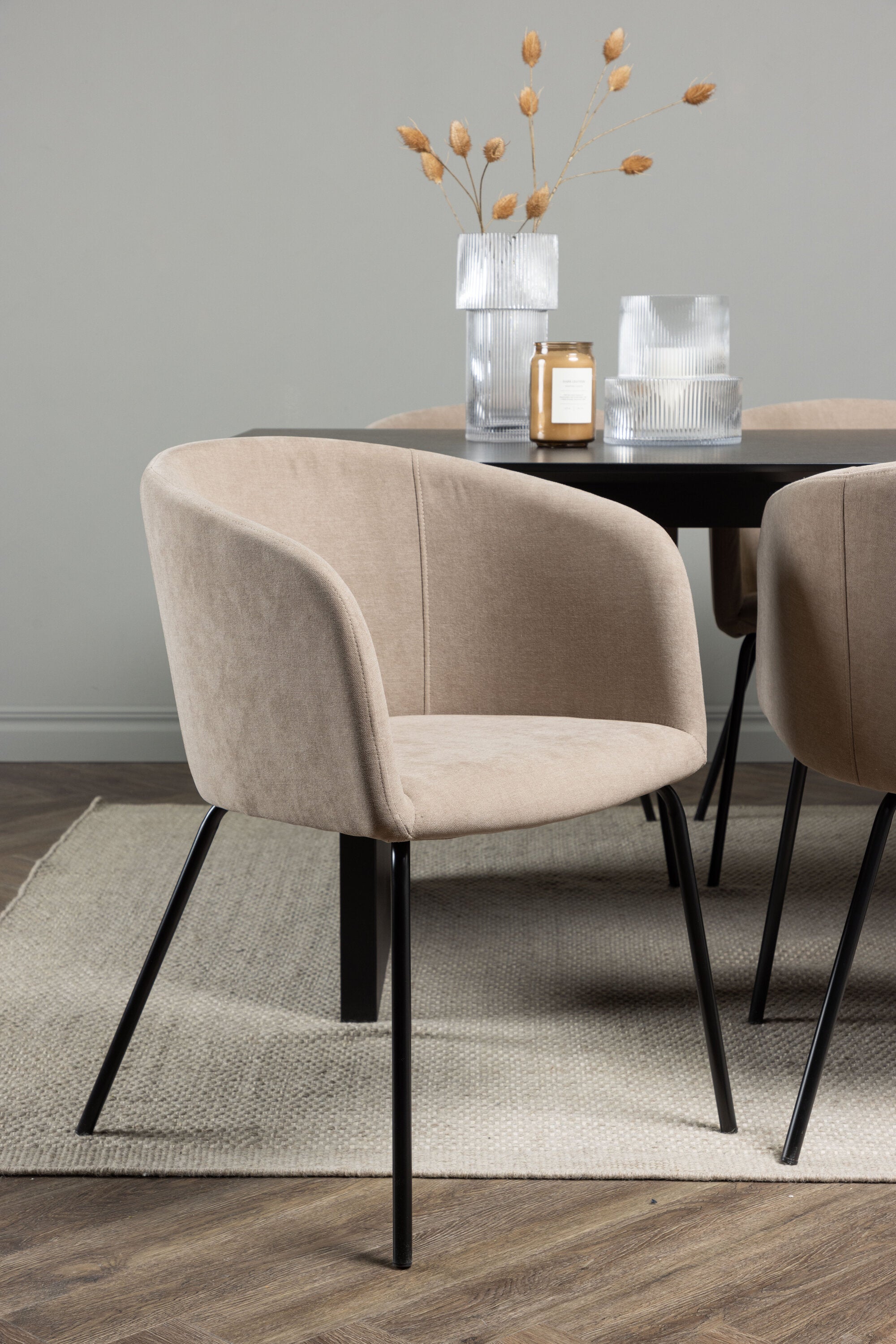 gr22907_7_m Dining Set Vail Mit Den Stühlen Berit Rechteckiges Essgruppen Set