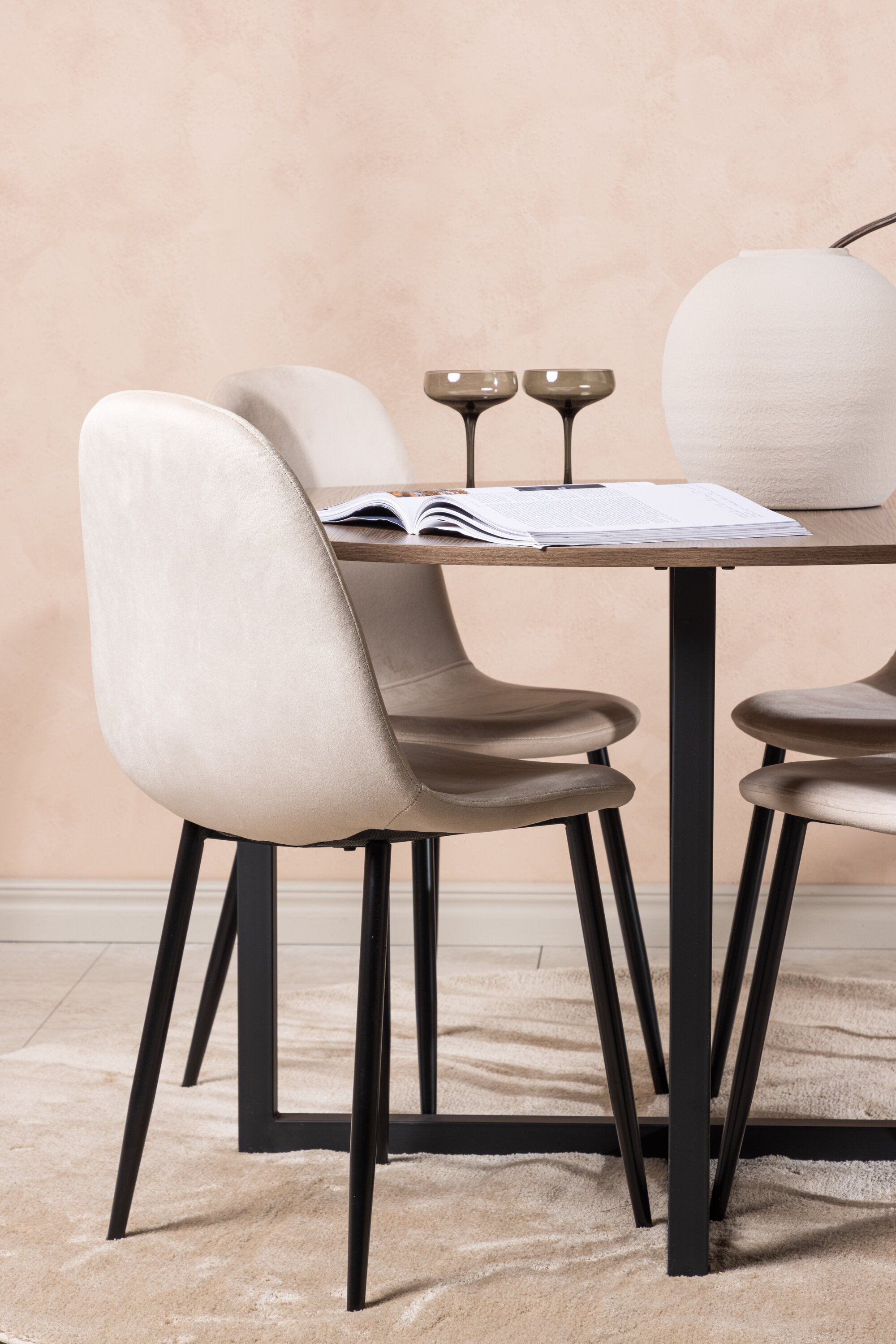 gr22950_3_m_50008e9d-2c3b-4eda-9755-0a0aeb0ea925 Durango Runder Essset Rundes Essgruppen Set