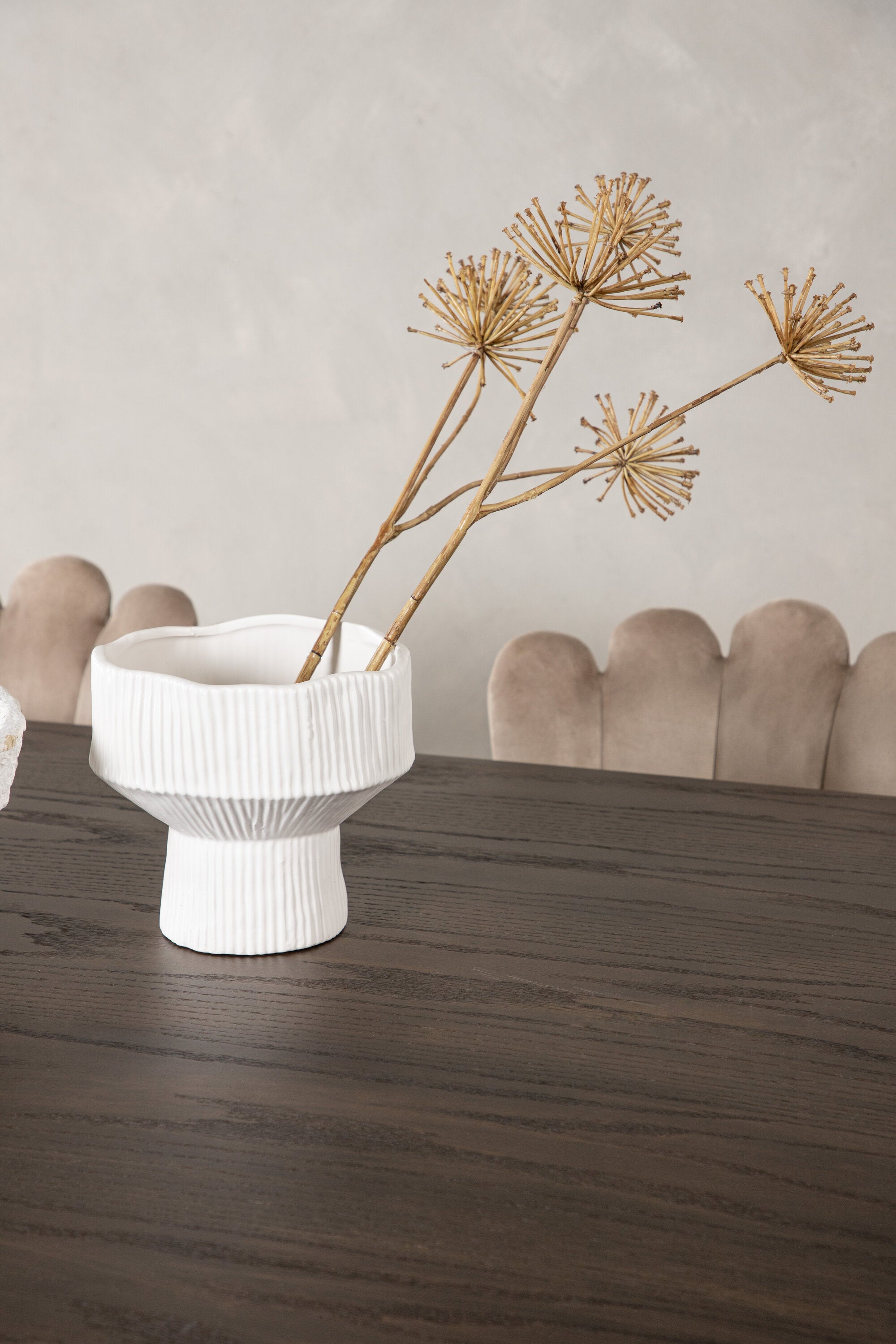 gr22956_9_m Stone Oval Dining Set Ovales Essgruppen Set