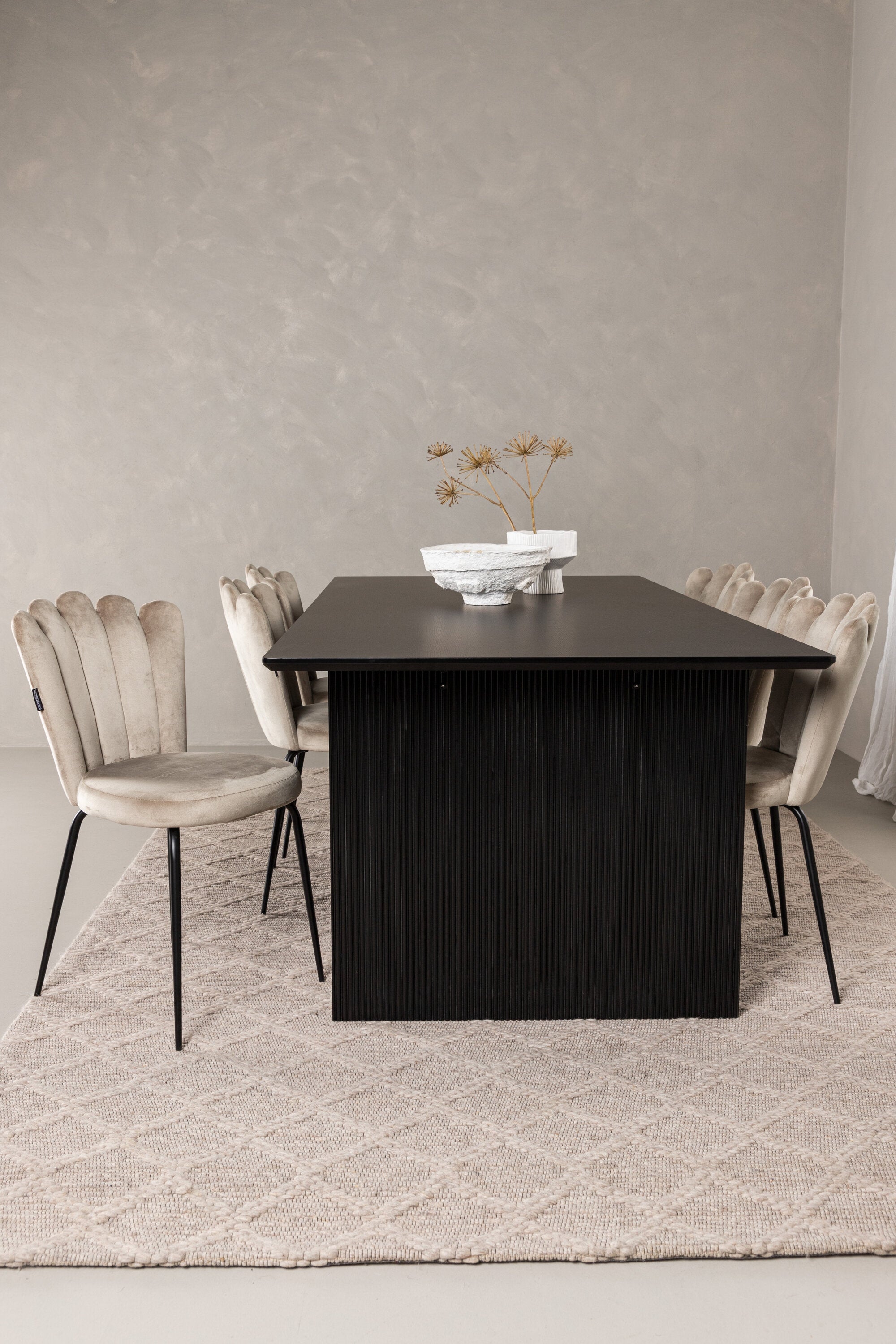 gr22970_3_m_cfec5bf6-57d0-4c77-8d6f-15c968aa38f9 Vail Rechteckiger Esstisch Set Rechteckiges Essgruppen Set