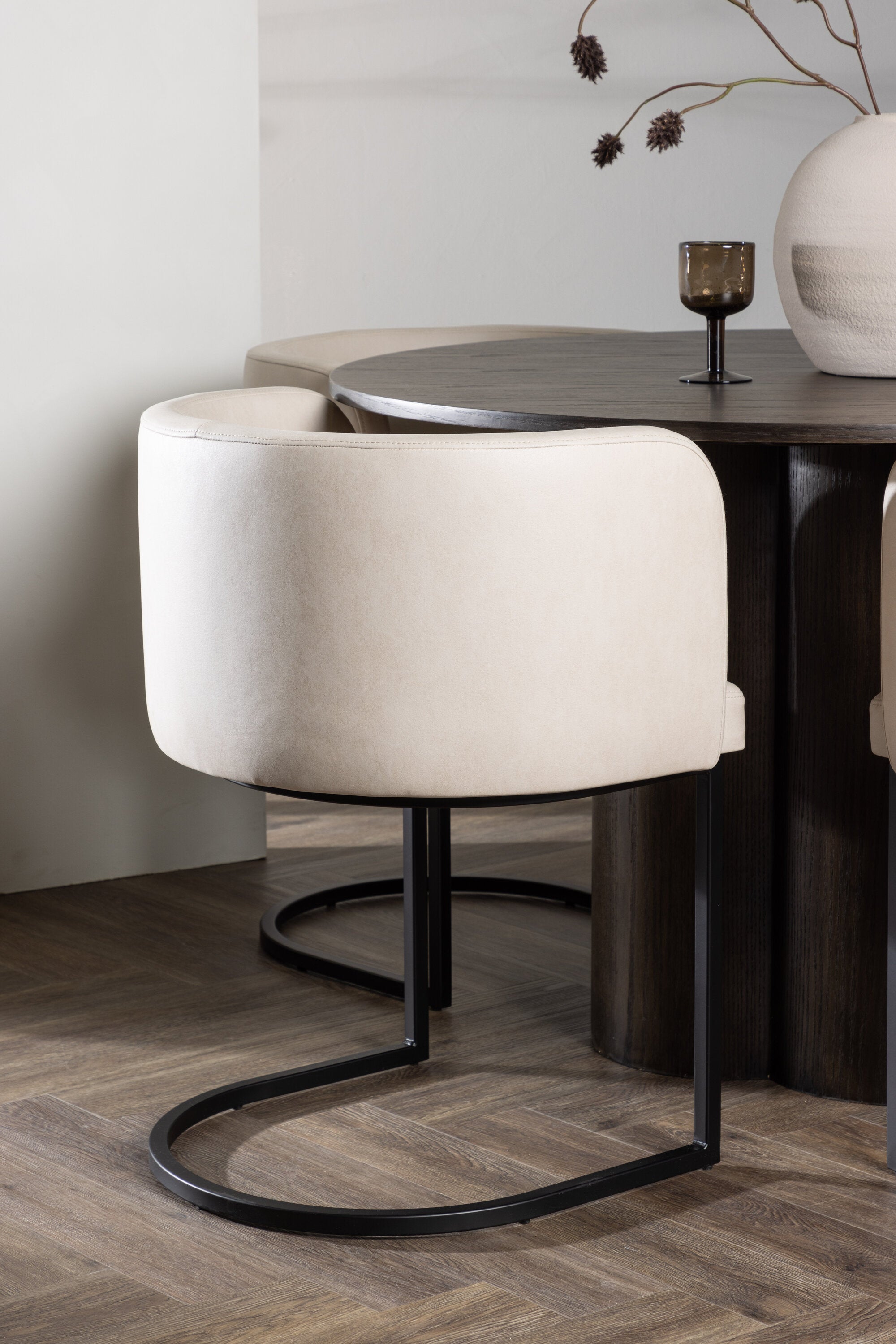 gr23088_3_m Olivia Rund Matgrupp Rundes Essgruppen Set