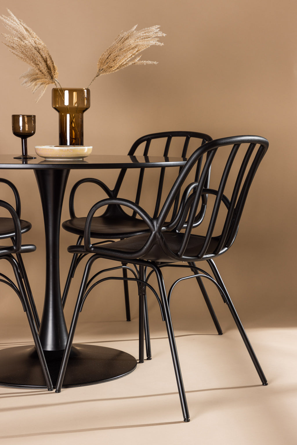 gr23134_3_m Essgarnitur Glade Mit Den Stühlen Dyrön Rundes Essgruppen Set