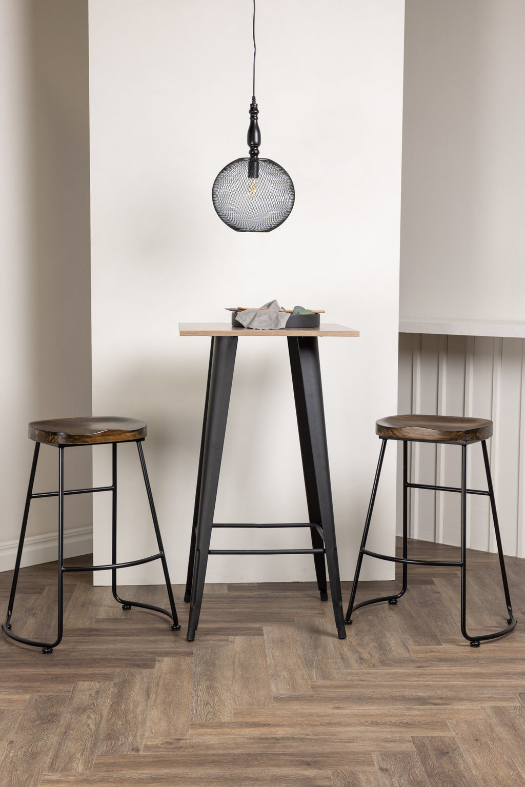 Bargarnitur Tempe mit den Hocker Ozark
