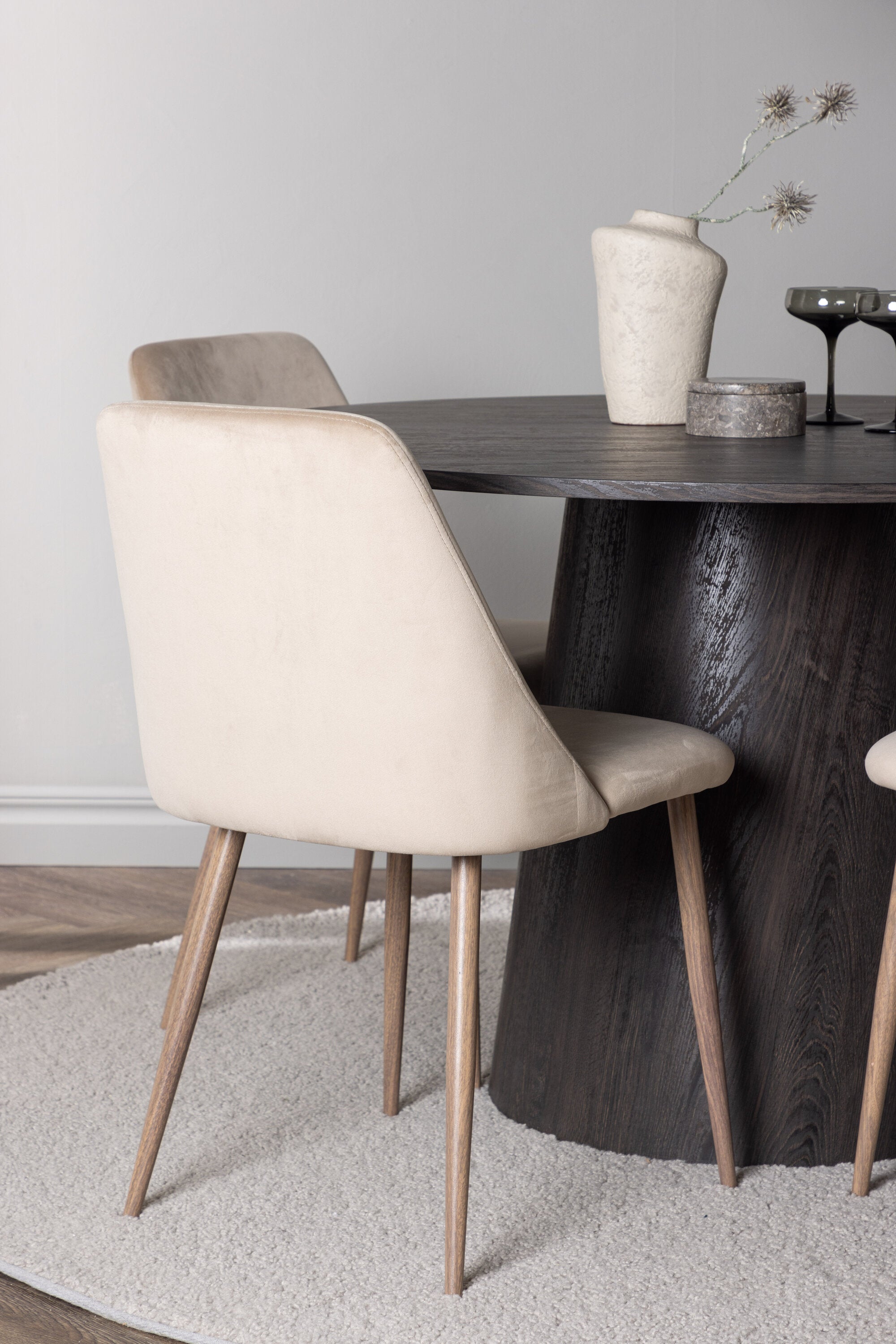 gr23480_3_m Esszimmer Set Lanzo Mit Den Stühlen Night Rundes Essgruppen Set