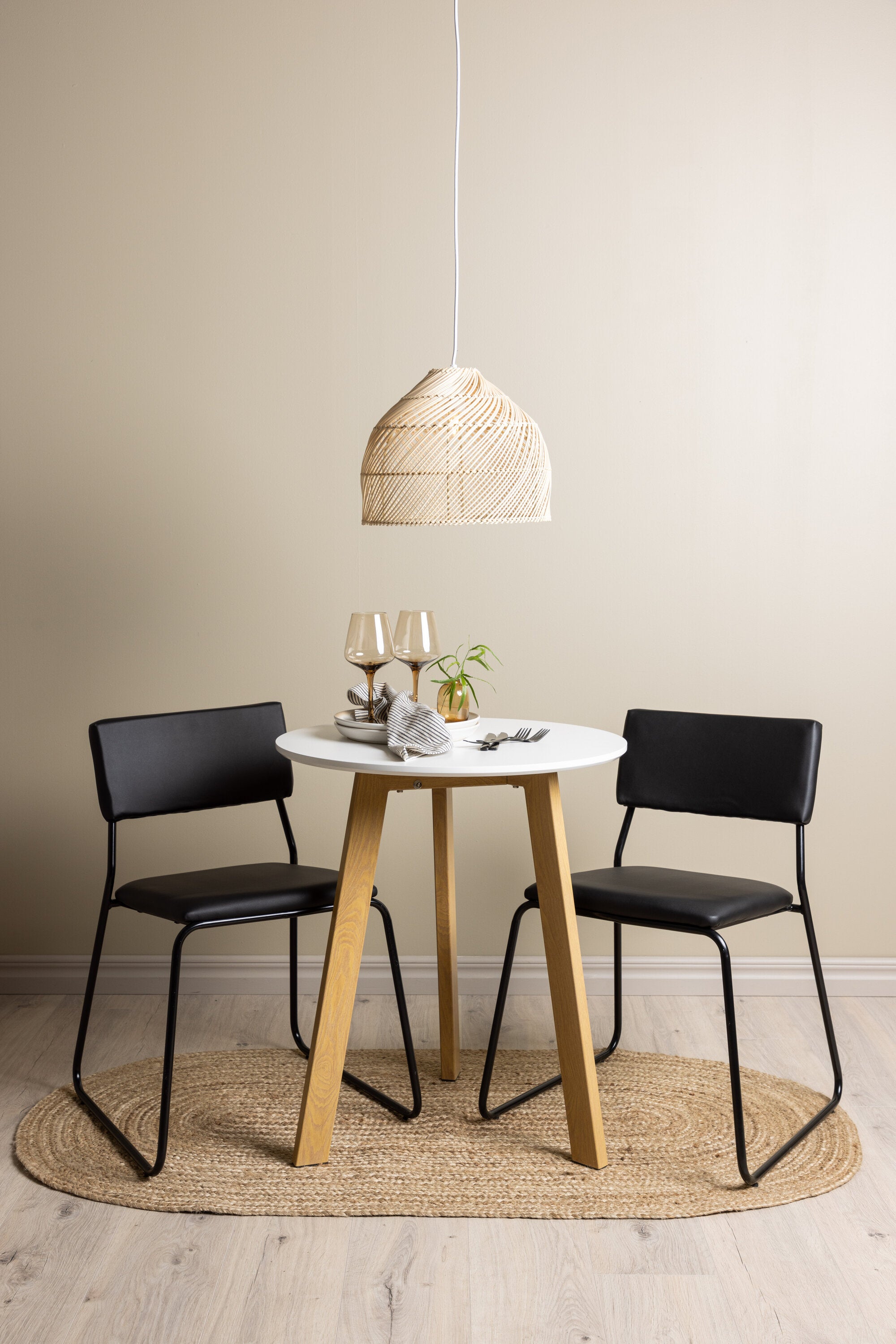 gr23506_1_m Esszimmer Set Leonora Mit Den Stühlen Kenth Rundes Essgruppen Set