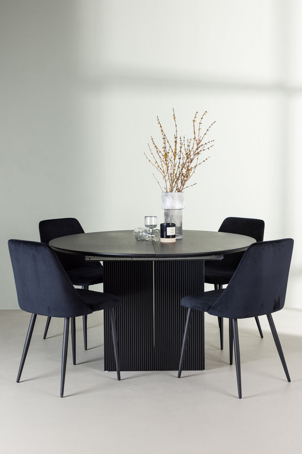 gr23544_1_m Dining Set Matilda Mit Den Stühlen Night Rundes Essgruppen Set