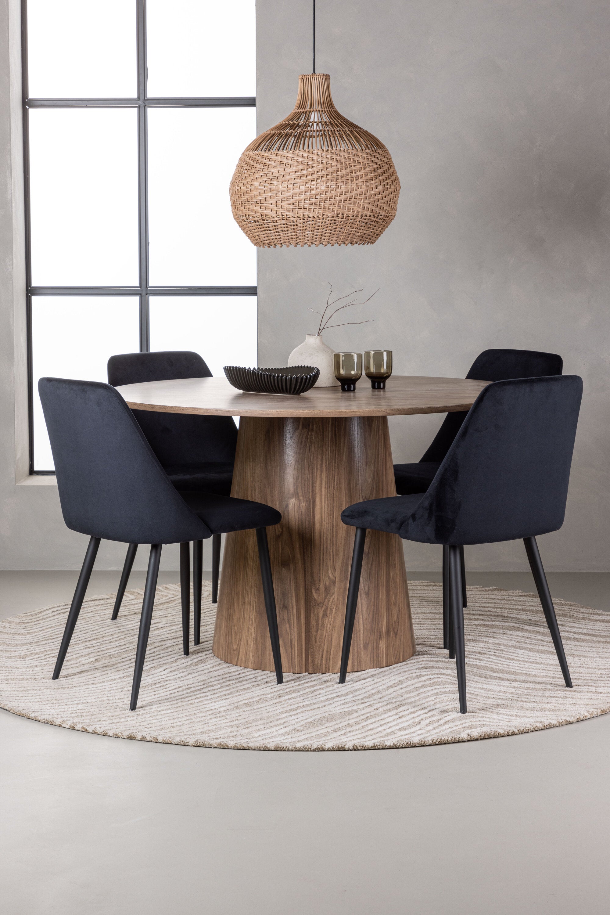 gr23561_1_m Esszimmer Set Lanzo Mit Den Stühlen Night Rundes Essgruppen Set