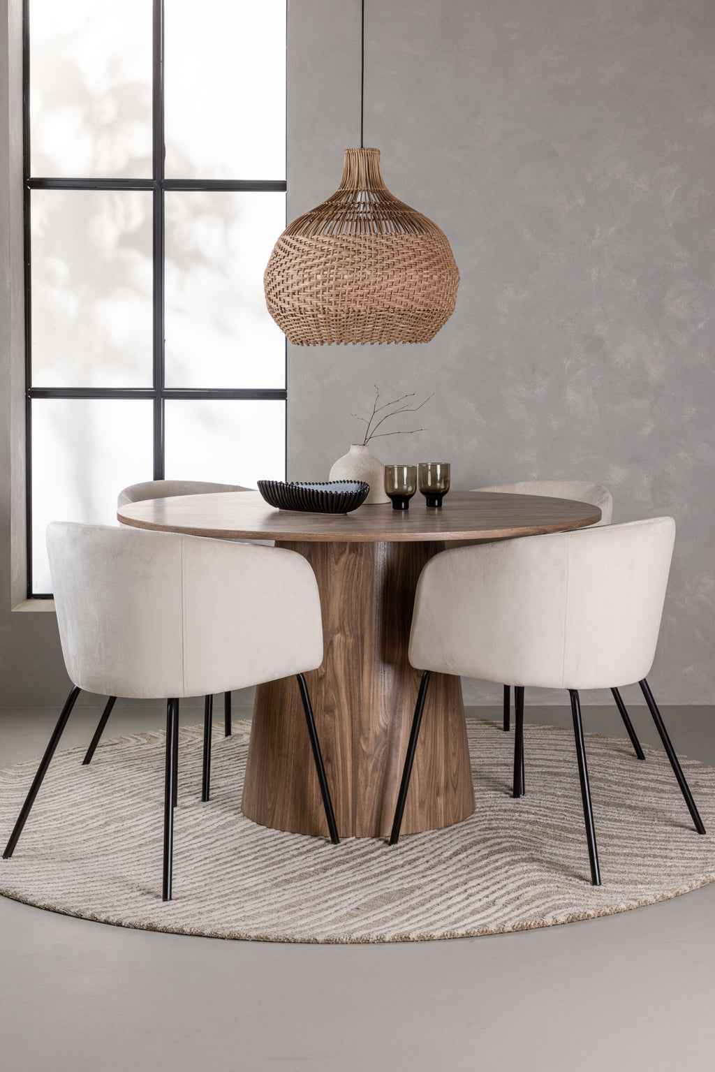 gr23573_1_m Dining Set Lanzo Mit Den Stühlen Berit Rundes Essgruppen Set