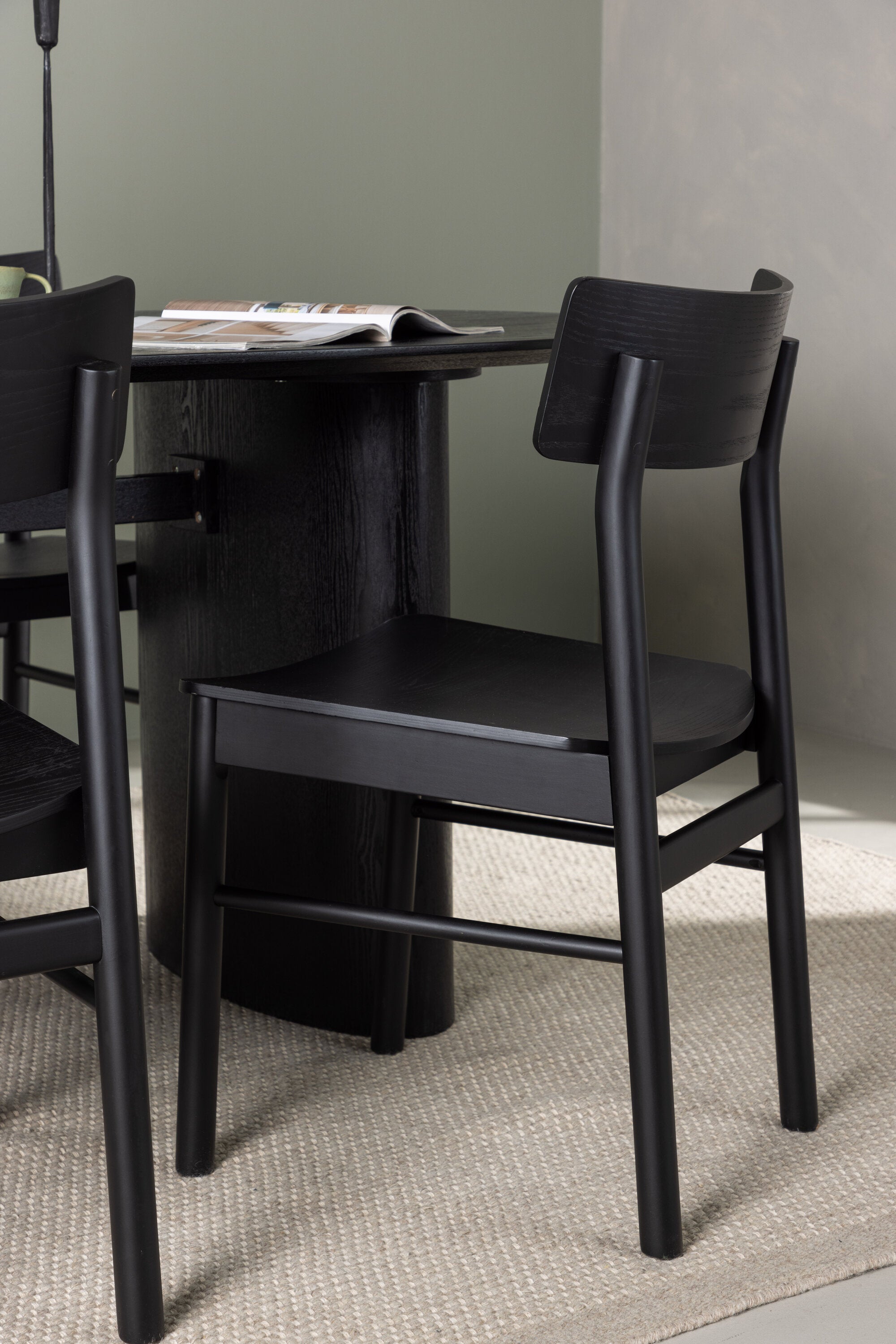 gr23629_3_m Esszimmer Set Isolde Mit Den Stühlen Montros Ovales Essgruppen Set