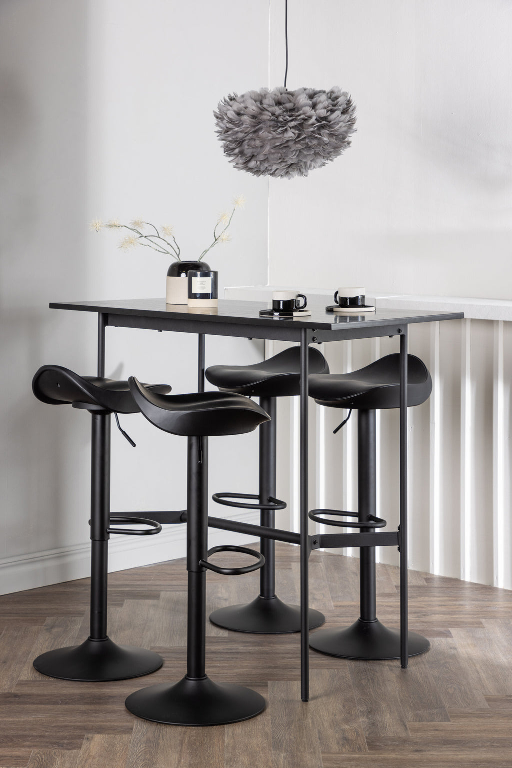 Bar-Set Rax mit den Stühlen Adesto