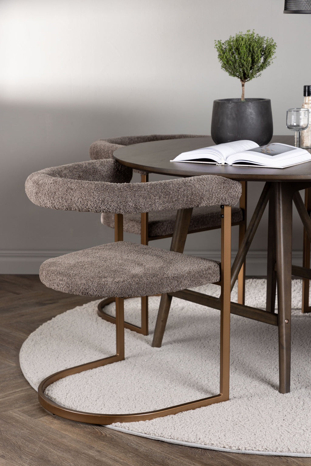 gr23845_3_m Essgarnitur Kaseindon Mit Den Stühlen Morning Rundes Essgruppen Set