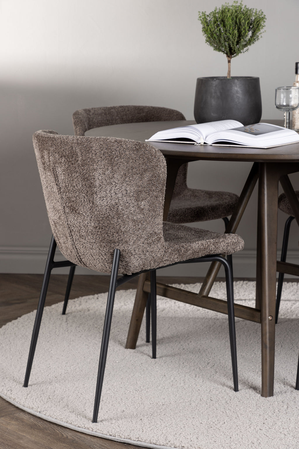 gr23848_3_m Essgarnitur Kaseindon Mit Den Modesto Stühlen Rundes Essgruppen Set