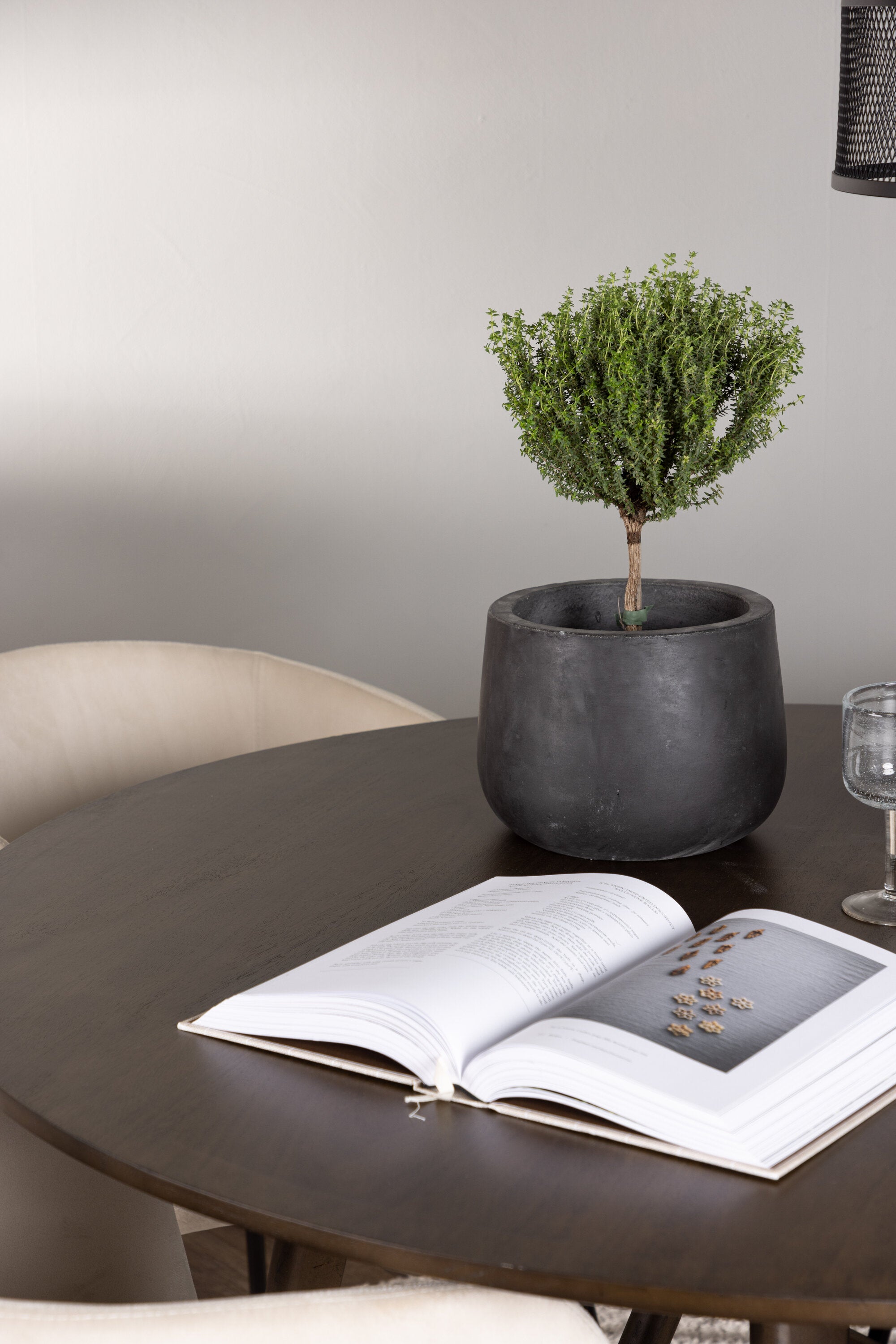 gr23857_5_m Essgarnitur Kaseindon Mit Den Berit Stühlen Rundes Essgruppen Set