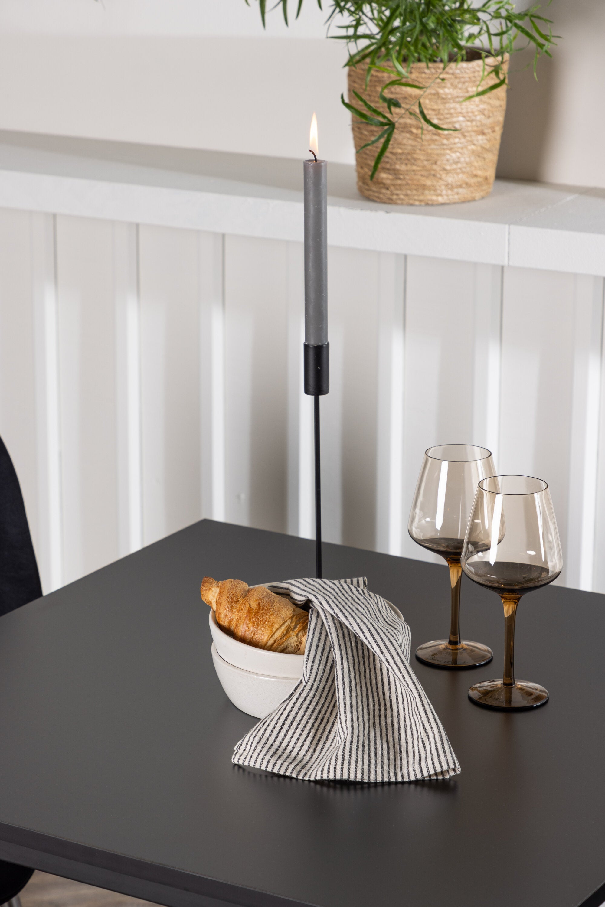 gr23904_5_m_1ed760a3-331c-4d88-b010-0bc95dba32d1 Esszimmer Set Olivia Mit 4 Evelina Esszimmerstühlen Rechteckiges Essgruppen Set