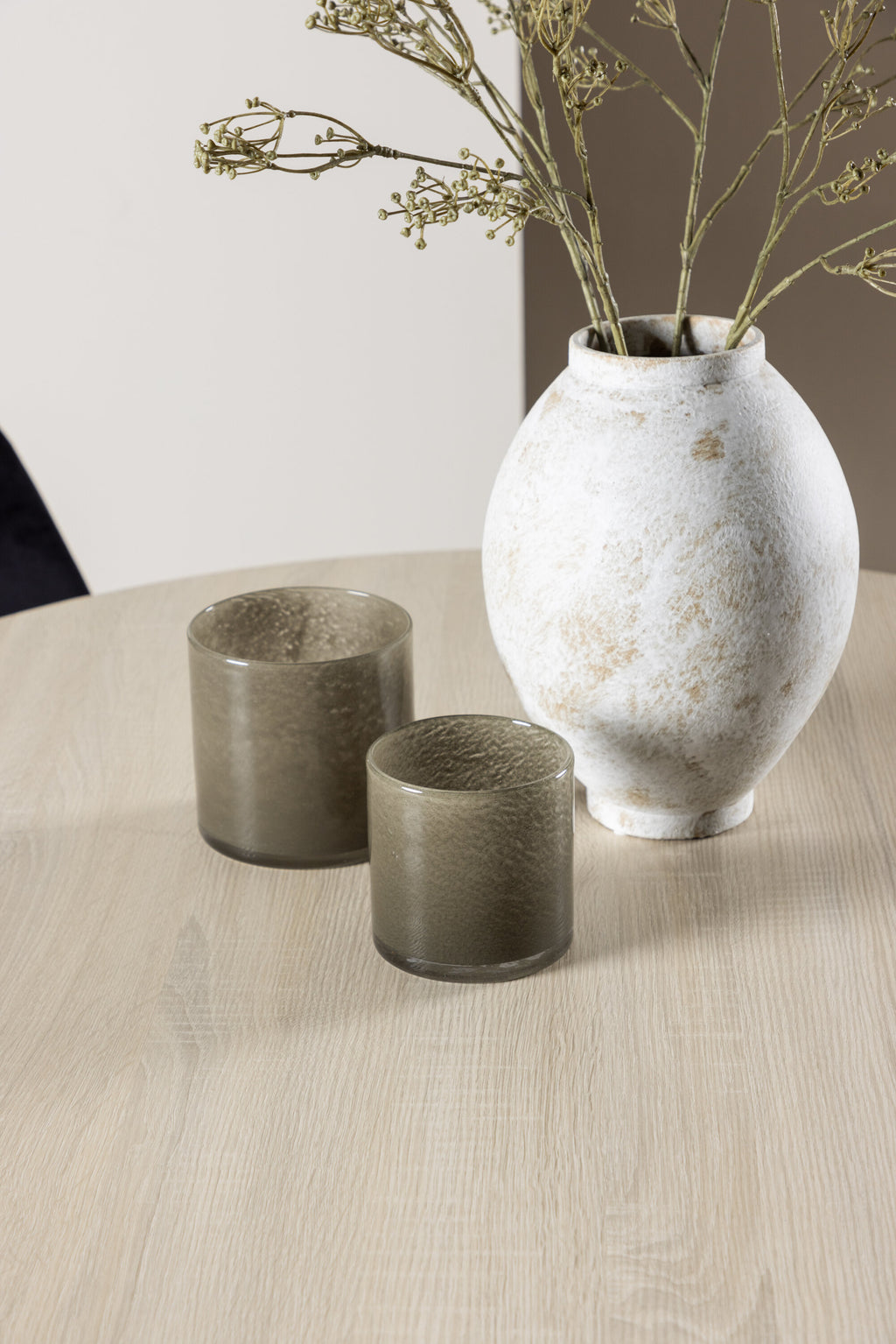 gr24478_5_m_9318b4d1-6fd3-4c08-a726-2c35b94b9ff5 Plaza Esstisch Mit Night Esstuhl Rundes Essgruppen Set