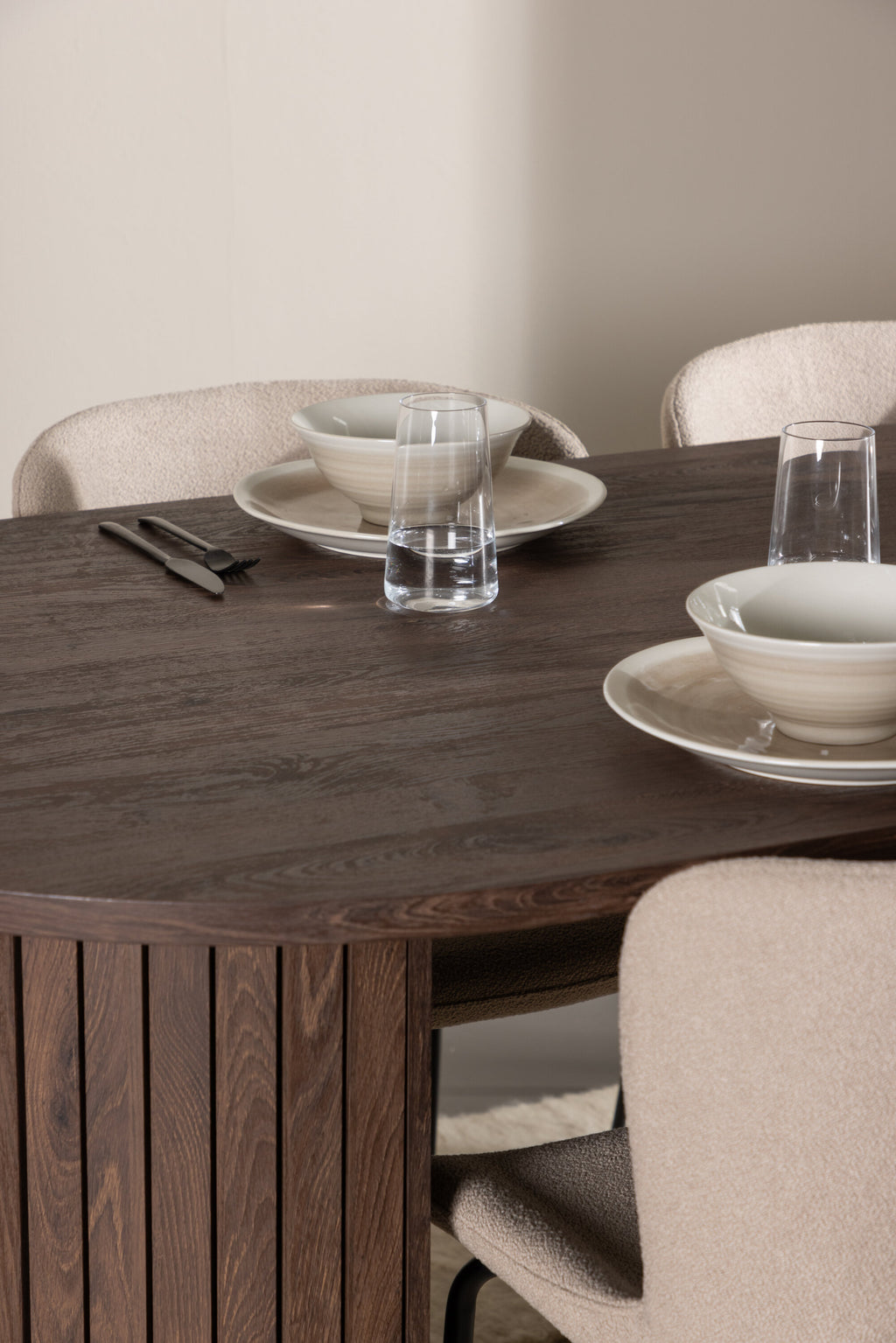 gr24510_5_m_ddcad1f3-31ee-4219-b806-6db75371e097 Härön Dining Table With Modesto Dining Chair Ovales Essgruppen Set