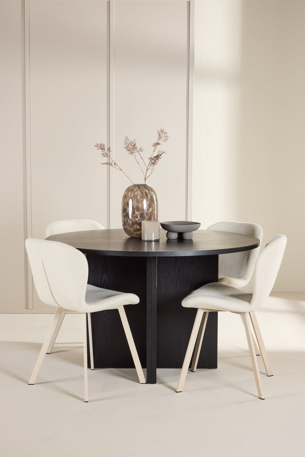 gr24735_1_m Esstisch Strada Mit Lilja Stuhl Ovales Essgruppen Set