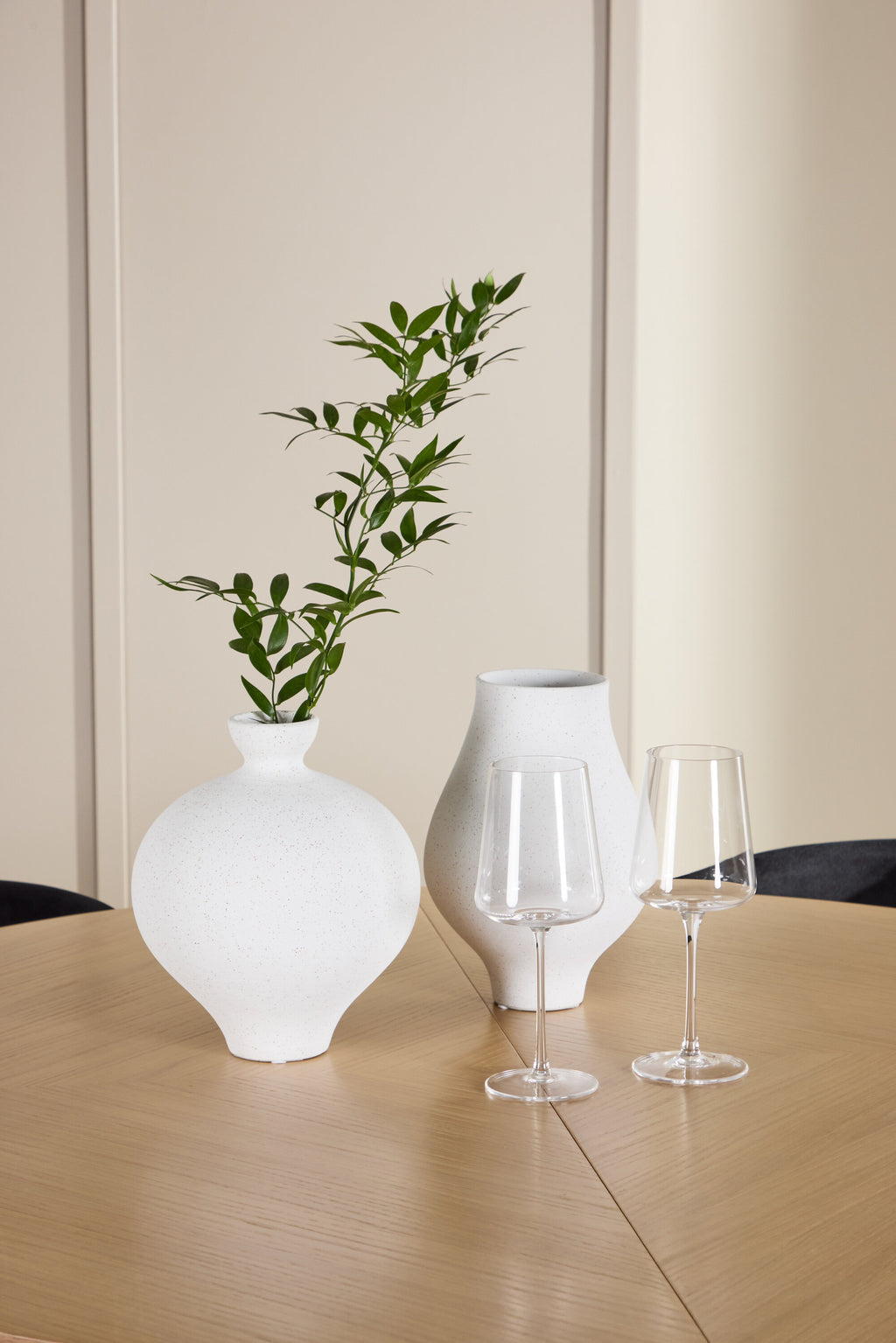 gr24737_5_m_8025f2df-490f-4eee-9088-780dfa86712d Esstisch Strada Mit Edina Stuhl Ovales Essgruppen Set