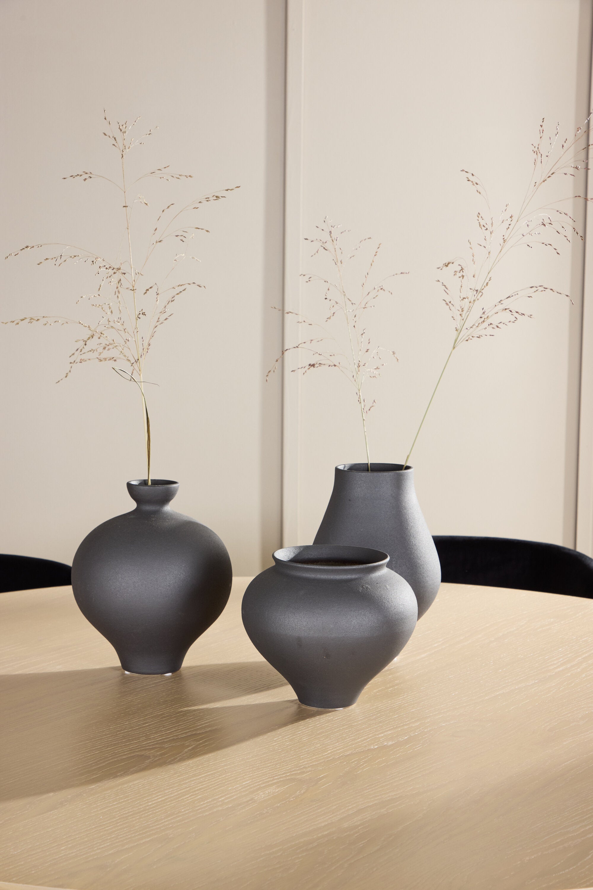 gr24754_5_m_c108ba37-0b88-4ad6-9451-bb7ed0e3351c Esstisch Copenhagen Mit Edina Stuhl Rundes Essgruppen Set