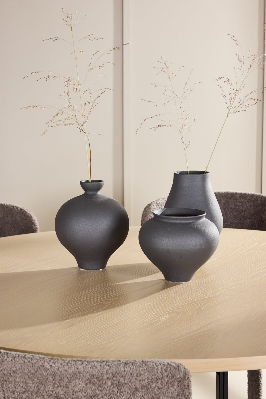 gr24757_5_m_d0f0ba41-1315-427a-9978-cb76351d0813 Esstisch Copenhagen Mit Astoria Stuhl Rundes Essgruppen Set