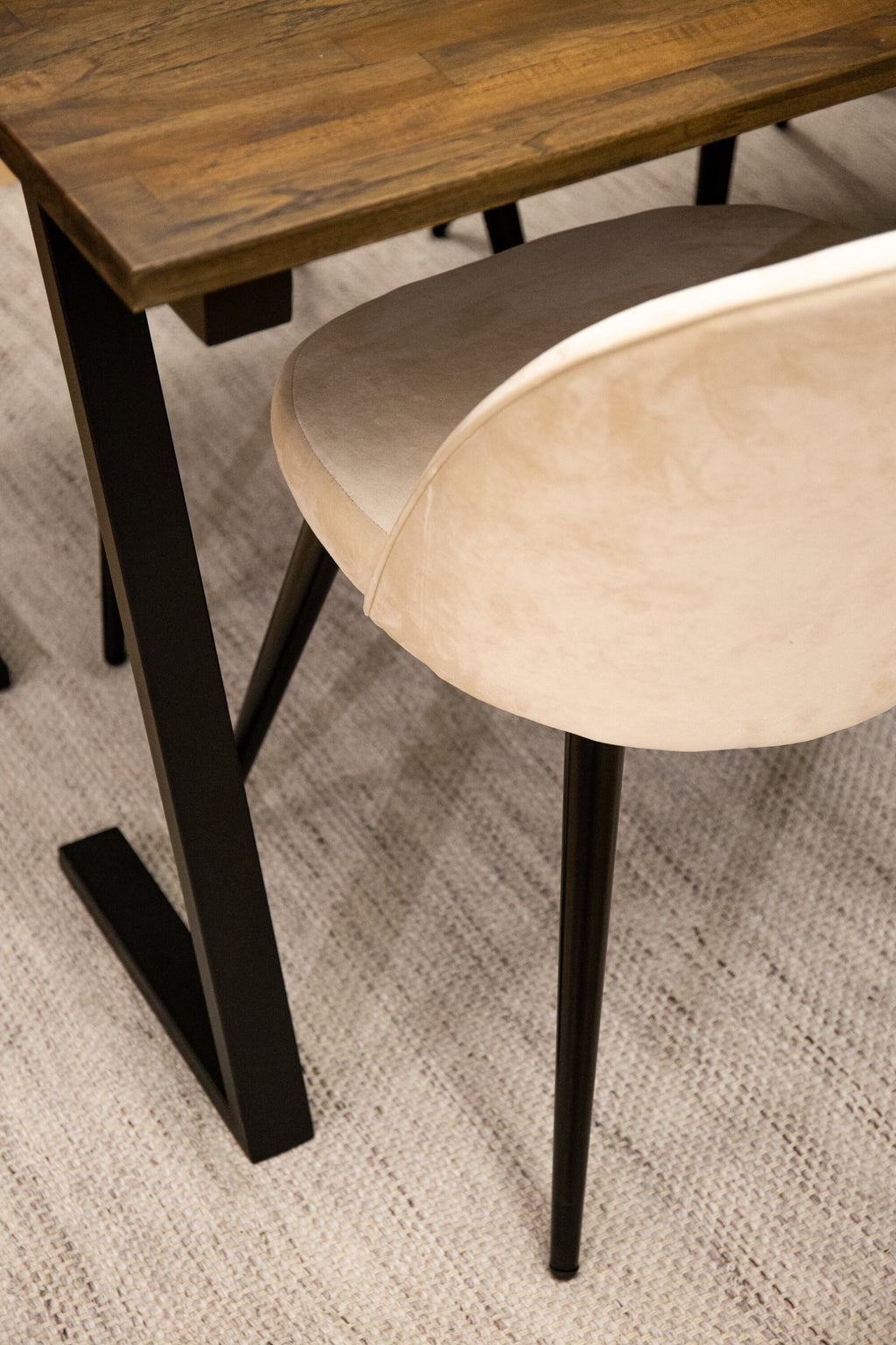 gr737__14 Jakarta Rechteckiger Esszimmer Set Rechteckiges Essgruppen Set